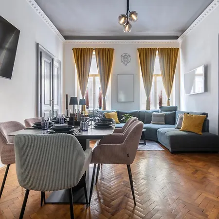 Apartament 3 Bedroom Praga